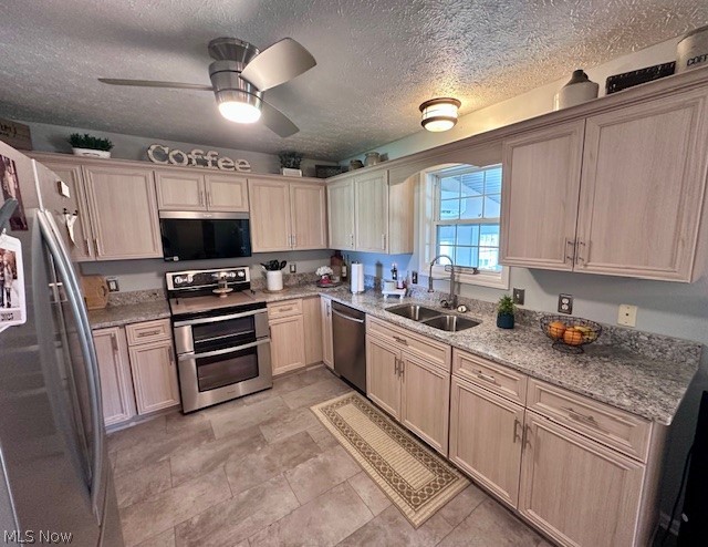 8742 Henderson Road, Diamond, OH - Photo 6