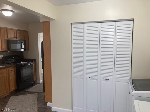 310 Mecca Street, Cortland, OH - Photo 4