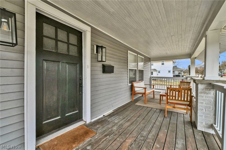 1243 Gorge Boulevard, Akron, OH - Photo 4