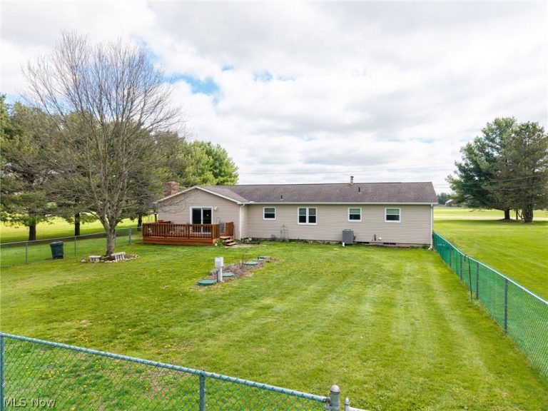 9810 Daniels Road, Seville, OH - Photo 5