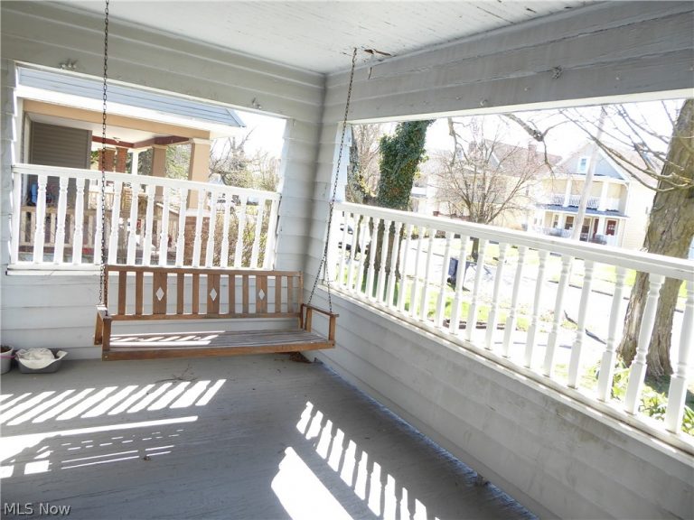 2179 Edgewood Road, Cleveland Heights, OH - Photo 4