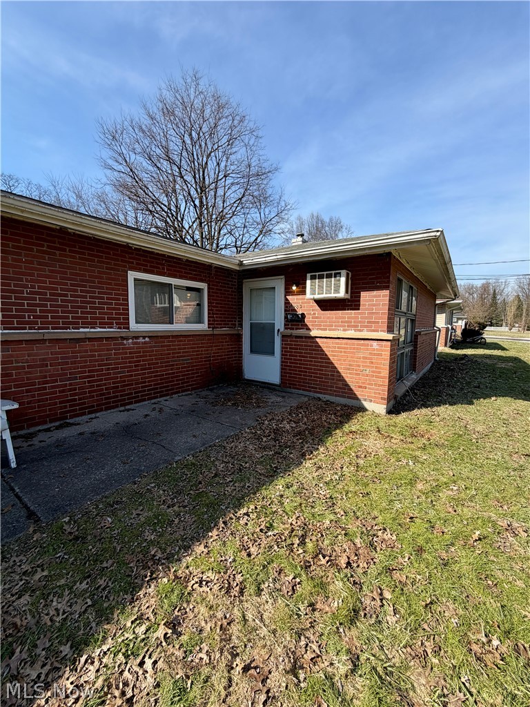 3028 Northgate Avenue #1/2, Liberty, OH - Photo 2