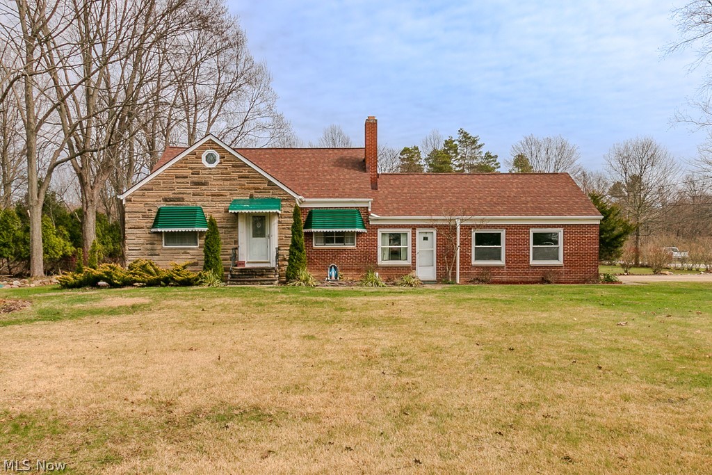 2695 River Road, Willoughby Hills, OH