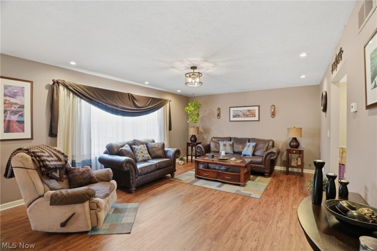 45 Oak Circle, Parkersburg, WV - Photo 6