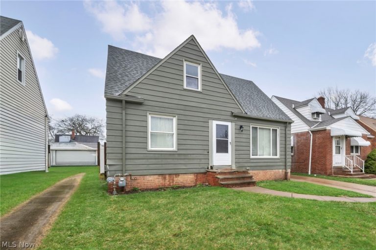 9410 Beech Avenue, Brooklyn, OH - Photo 4