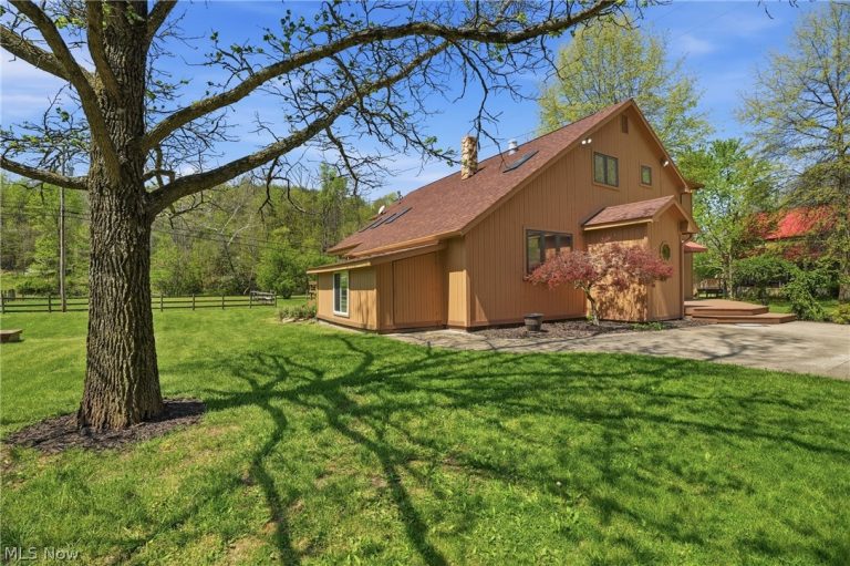 4324 Deerwalk Highway, Waverly, WV - Photo 6