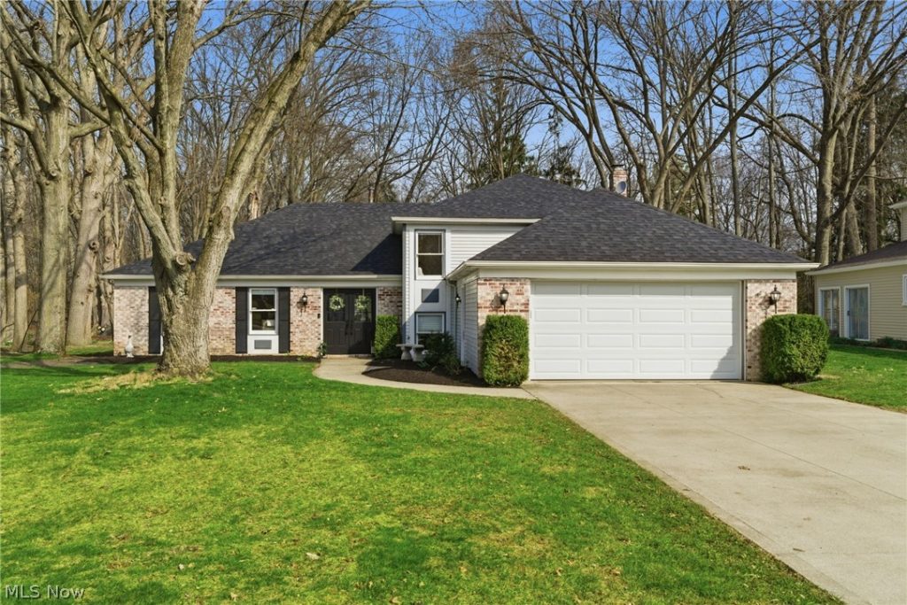 25726 Hidden Acres Drive, Westlake, OH