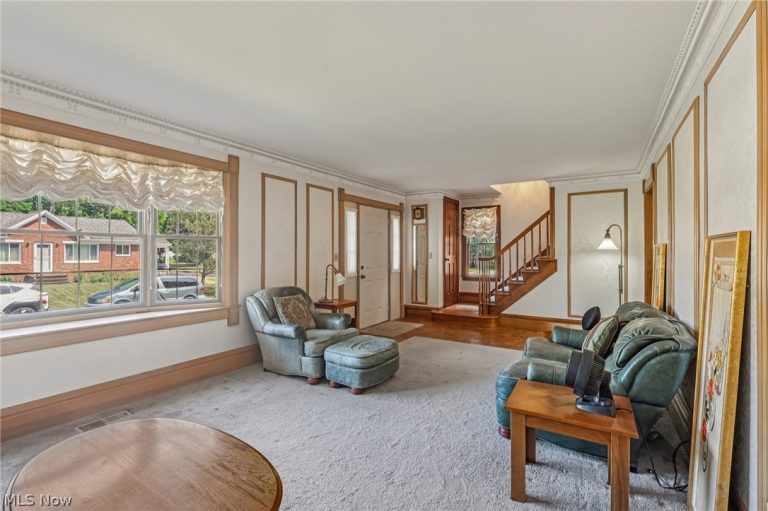 1870 Dallas Avenue, Akron, OH - Photo 5