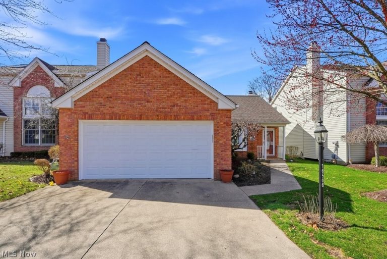 16506 Sunwood Oval, Strongsville, OH, 44136