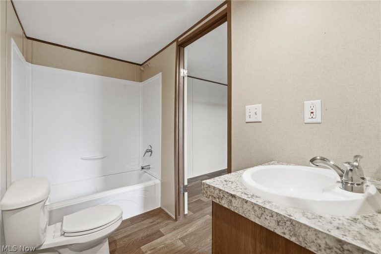 2201 Marion Melmore Road, Bucyrus, OH - Photo 8