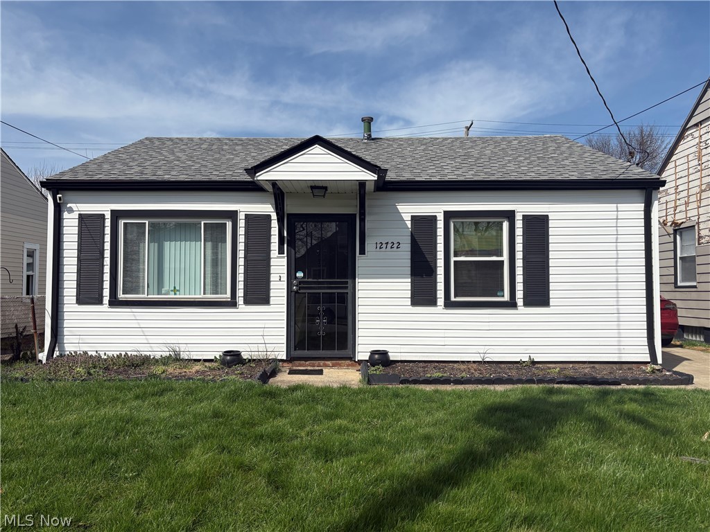 12722 Emery Avenue, Cleveland, OH