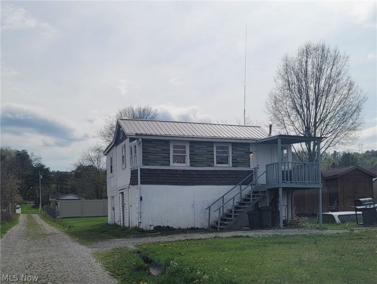 Lenore Street, Parkersburg, WV - Photo 3