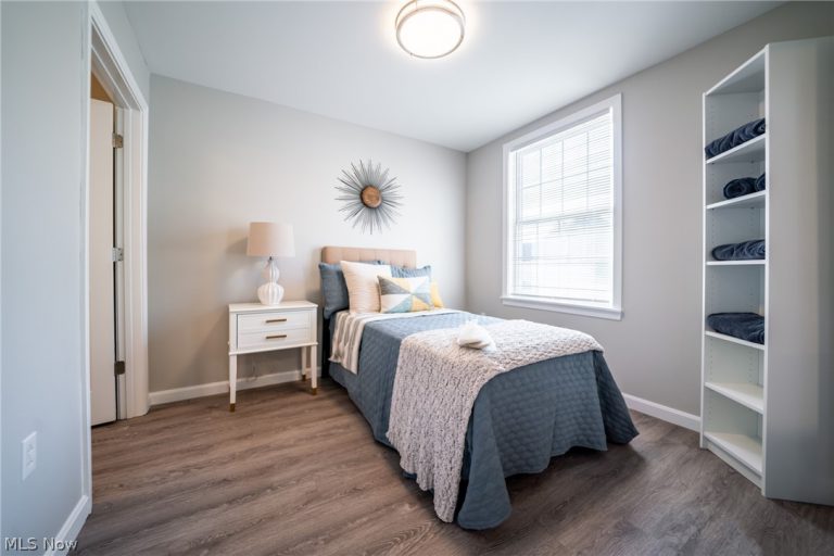 12799 Doula Lane, North Royalton, OH - Photo 5