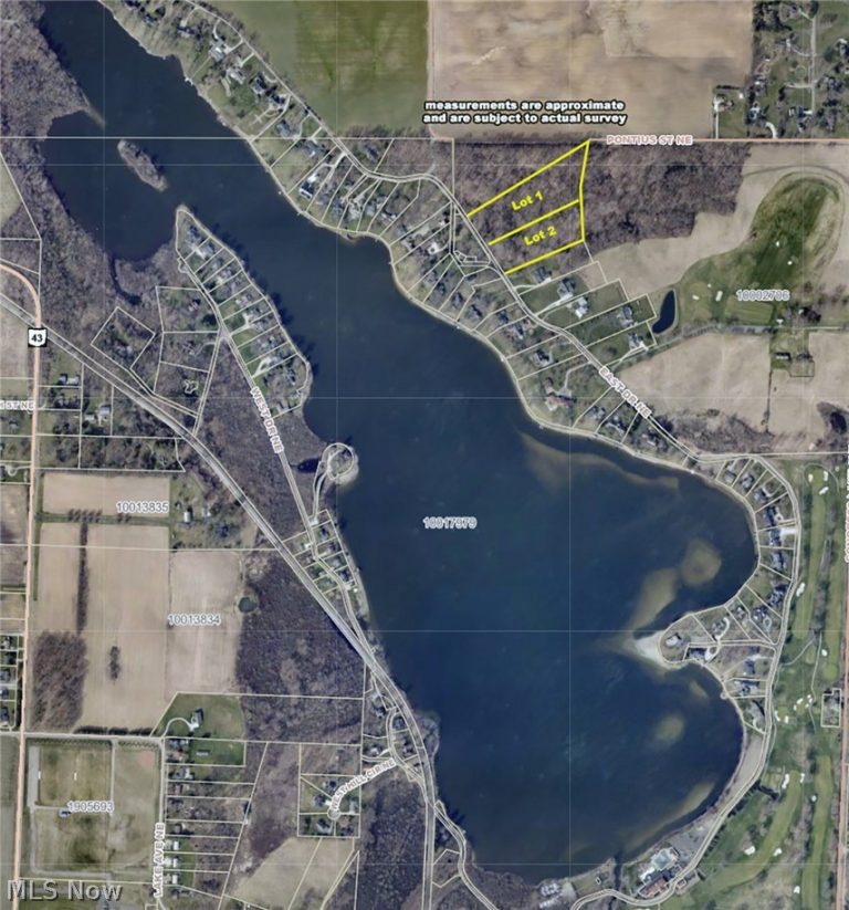 East Drive #2, Hartville, OH, 44632