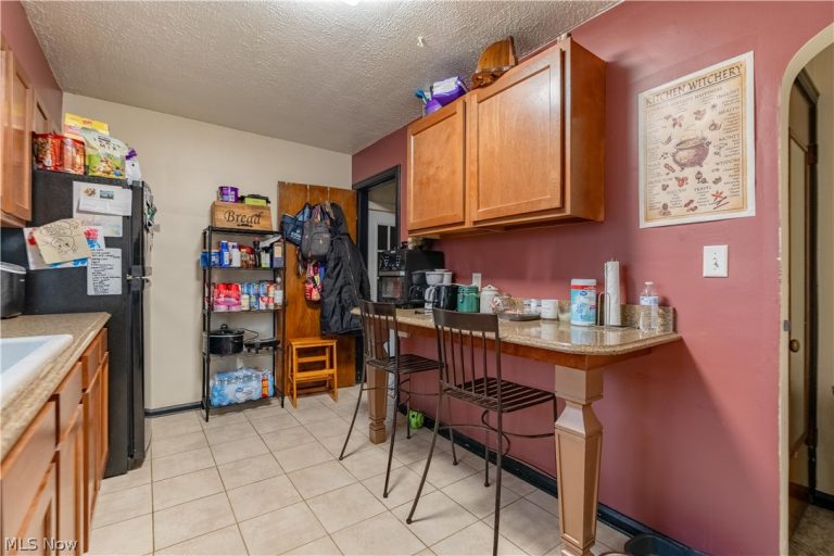 1716 Gibbs Avenue, Canton, OH - Photo 8