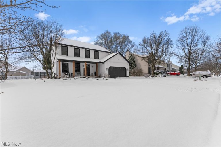 681 Oakcrest Drive, Wadsworth, OH - Photo 8