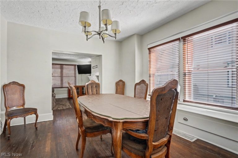 4144 Helena Avenue, Youngstown, OH - Photo 6