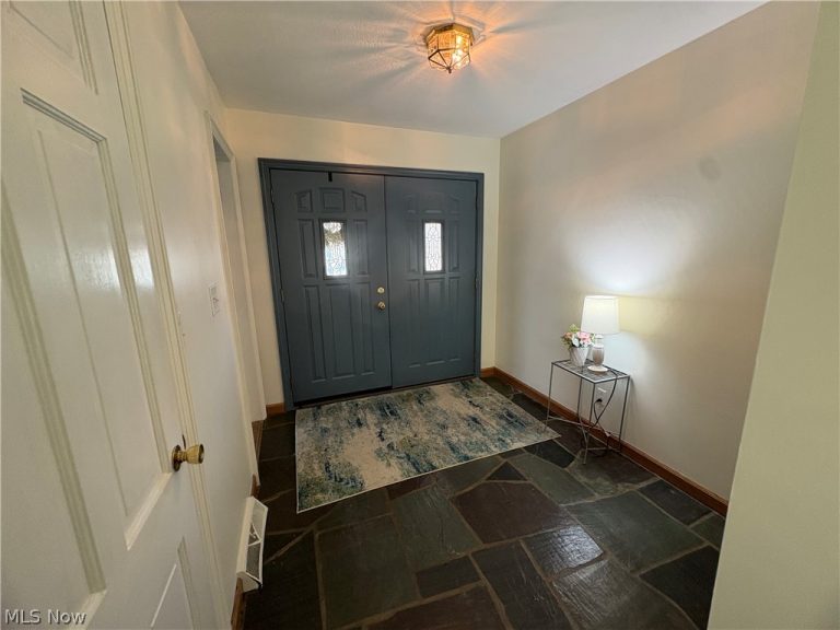 116 Bett Mar Lane, St Clairsville, OH - Photo 3
