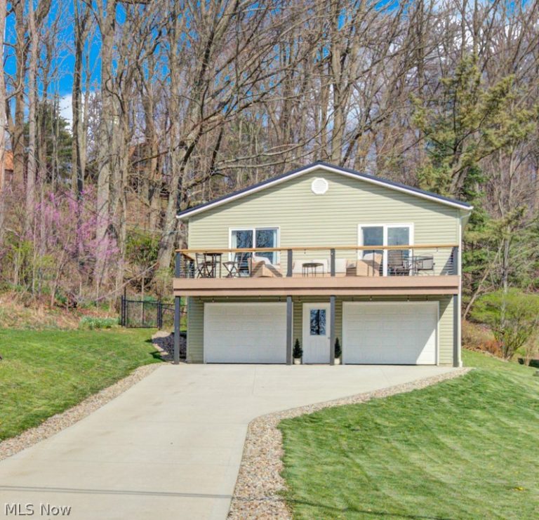 143 Cheyenne Trail, Malvern, OH - Photo 2