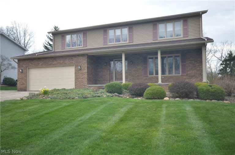 1464 Berkshire Road, Stow, OH - Photo 2
