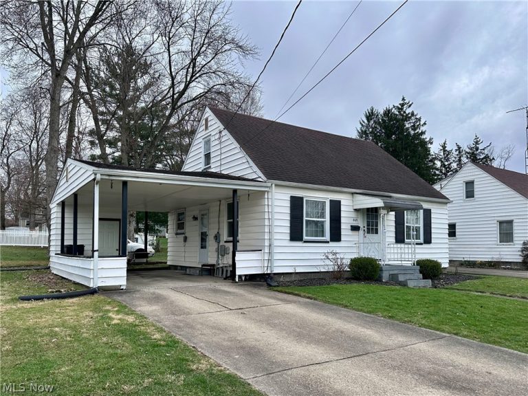 869 Frederick Street, Niles, OH, 44446