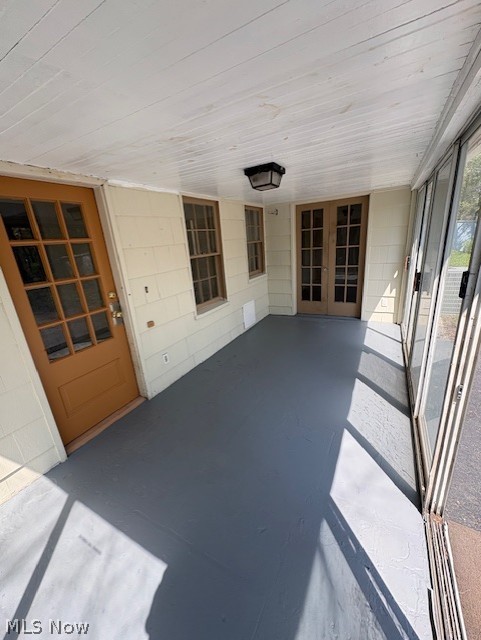 979 Oxford Road, Cleveland Heights, OH - Photo 4