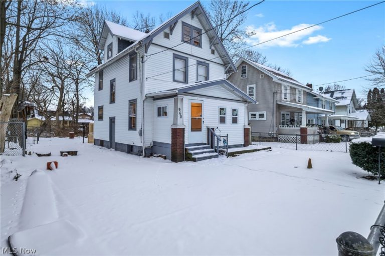 960 Whittier Avenue, Akron, OH - Photo 3