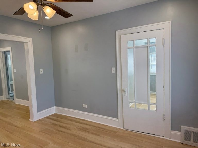 3231 121st Street, Cleveland, OH - Photo 5