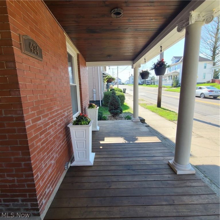 434 Main Street, Barnesville, OH - Photo 3