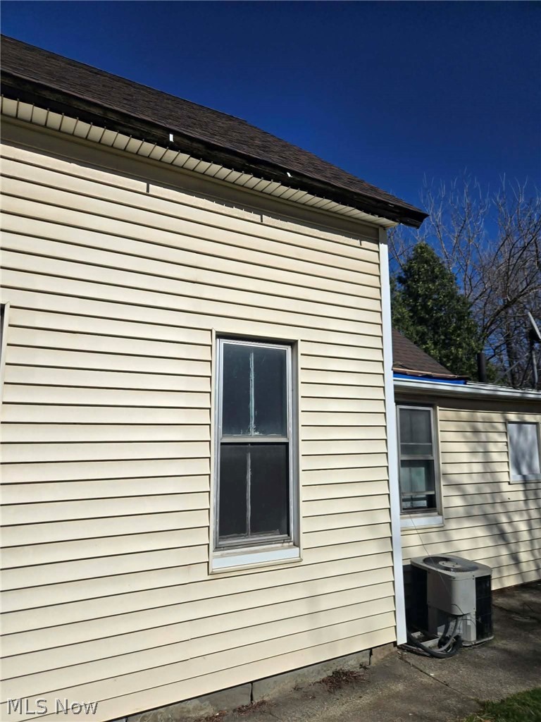 5636 Drake Avenue, Cleveland, OH - Photo 4