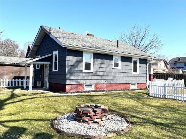 1825 Bernice Court, Canton, OH - Photo 5