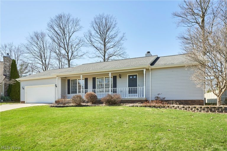 3238 Cherie Cercle, Cuyahoga Falls, OH - Photo 3