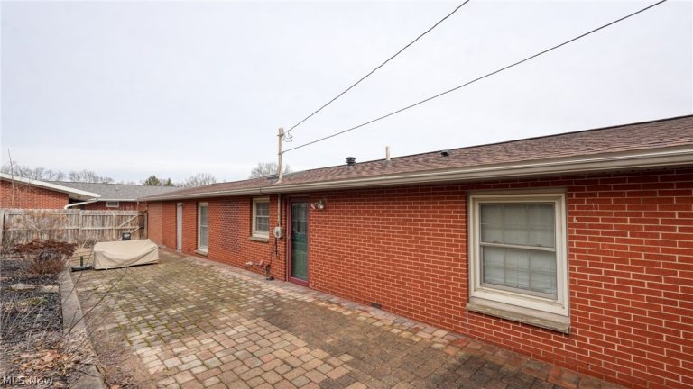 1601 13th Street, Cambridge, OH - Photo 6