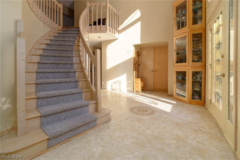 1200 River Road, Hinckley, OH - Photo 6