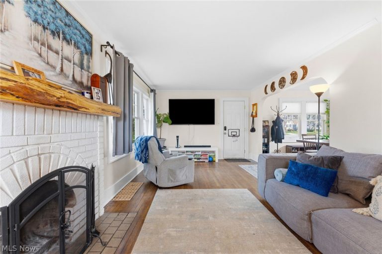 143 Baker Street, Berea, OH - Photo 6