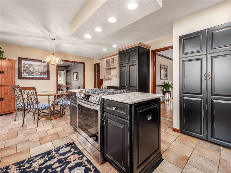 905 Center Court, Zanesville, OH - Photo 5