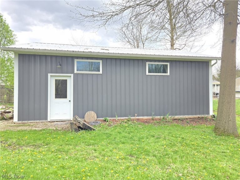 101 Beachwood Lane, Seville, OH - Photo 4