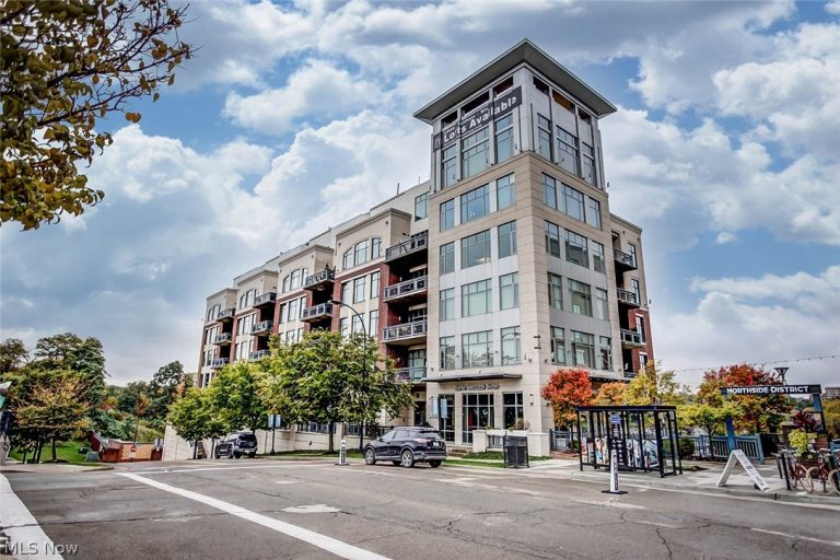 21 Furnace Street #805, Akron, OH, 44308