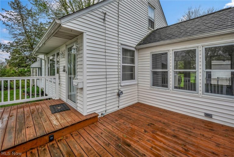 2676 Christensen Avenue, Akron, OH - Photo 5