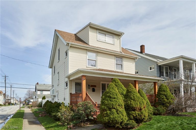 2111 Wascana Avenue, Lakewood, OH, 44107