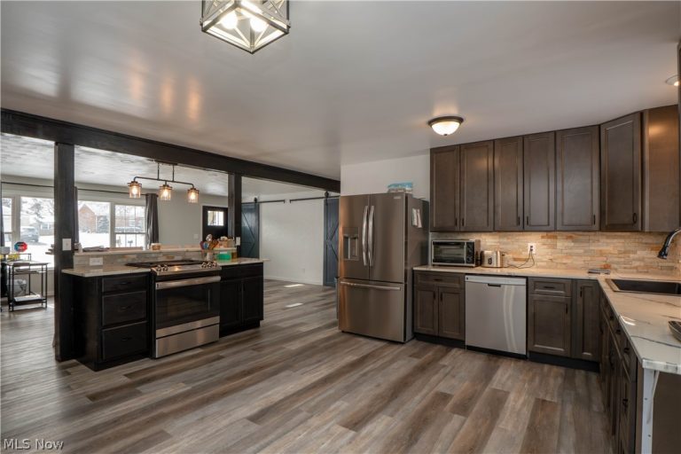 240 Winkler Drive, Wooster, OH - Photo 6