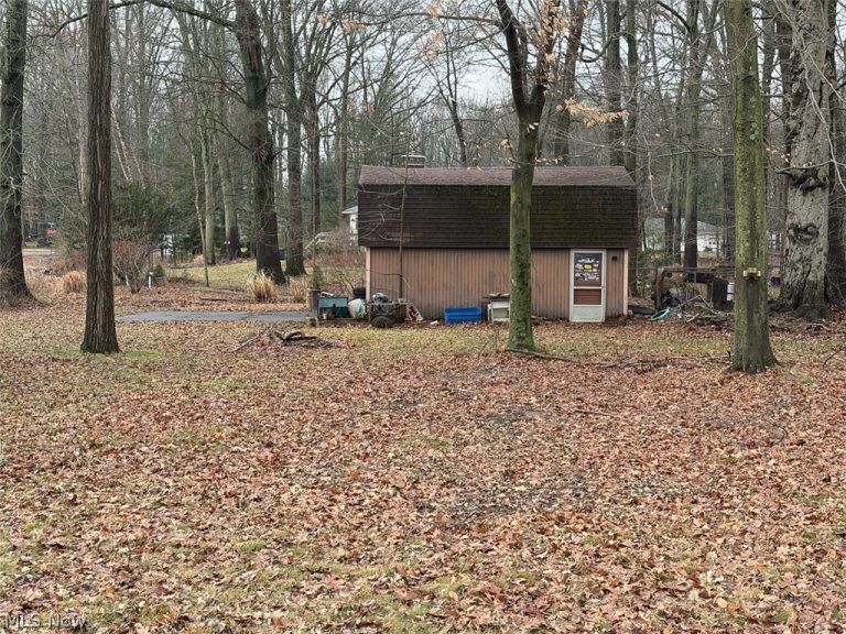 4690 Shriver Road, North Canton, OH - Photo 6