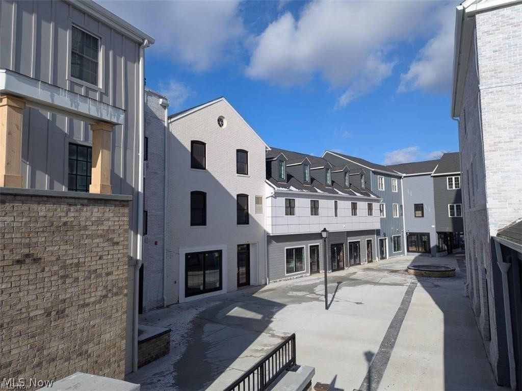 1300 Weathervane Lane #324, Akron, OH