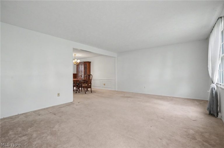 150 Atterbury Boulevard, Hudson, OH - Photo 6