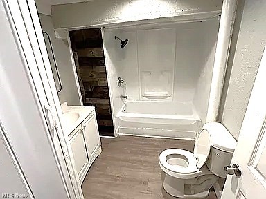 3328 61st Street, Cleveland, OH - Photo 4