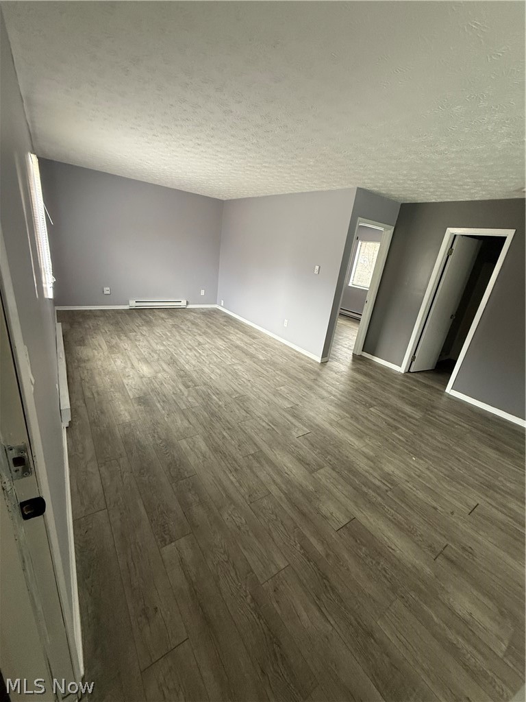 658 Sumner Street, Akron, OH - Photo 3