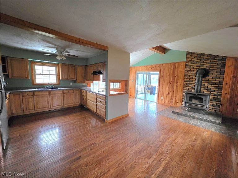4479 Park Road, West Farmington, OH - Photo 6