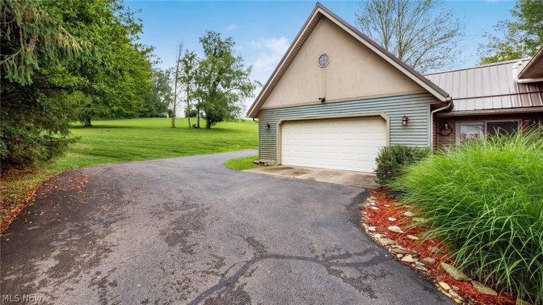 6730 Dillon Hills Drive, Nashport, OH - Photo 6