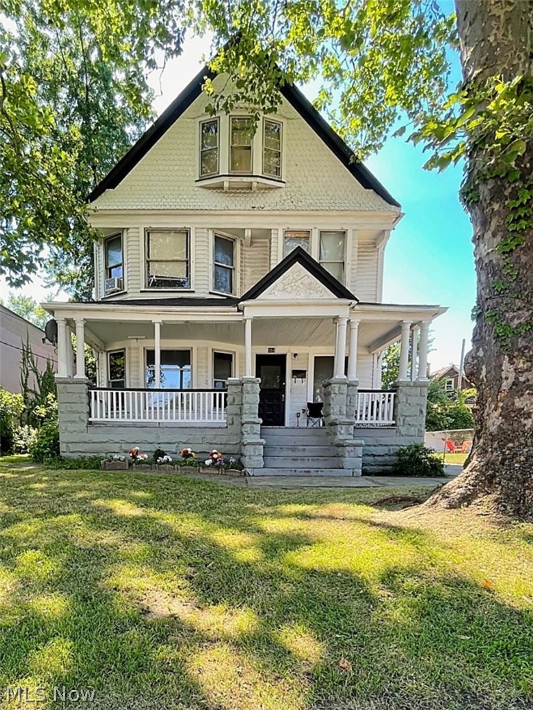 554 Eddy Road, Cleveland, OH, 44108