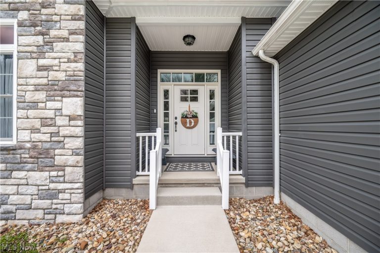 95 Muirfield Drive, Warren, OH - Photo 3